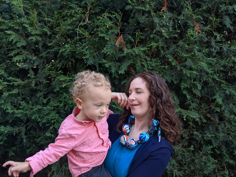Vibrant Leaf  | Nano-Ice Cooling Necklace